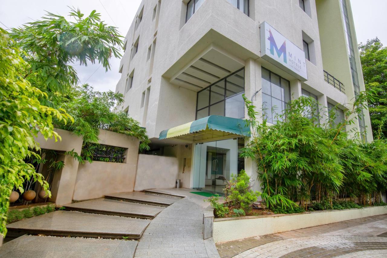 Hotel Mint Montvert, Baner Pune Exterior photo